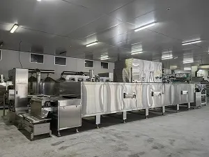 تركيب المعدات وخطوط الإنتاج في مواقع عملاؤنا