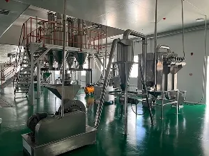 تركيب المعدات وخطوط الإنتاج في مواقع عملاؤنا