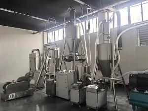 تركيب المعدات وخطوط الإنتاج في مواقع عملاؤنا